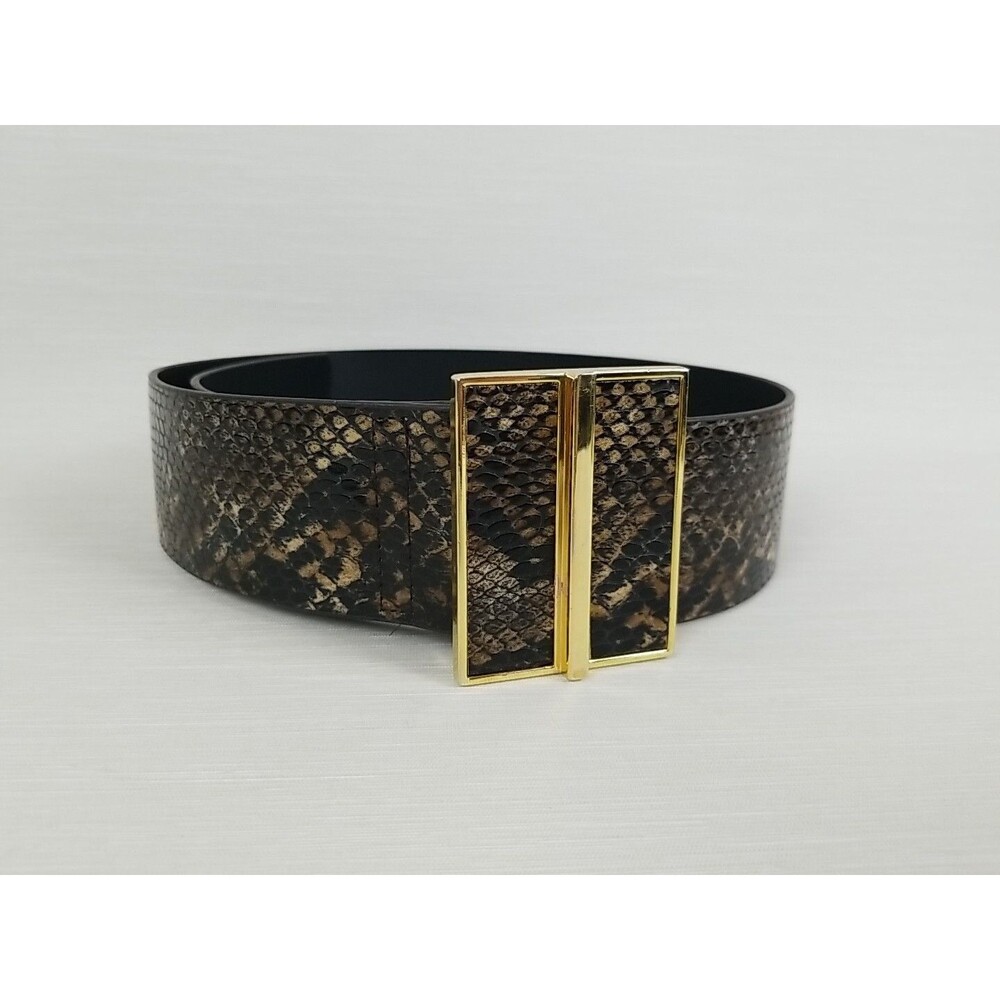 Womens size 8 Wide Snakeskin Design Faux Leather Belt Metal Buckle